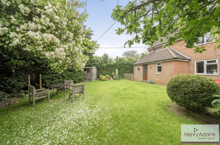 Images for High Cross, Froxfield, GU32