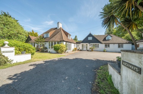 Click the photo for more details of Main Road, Birdham, PO20