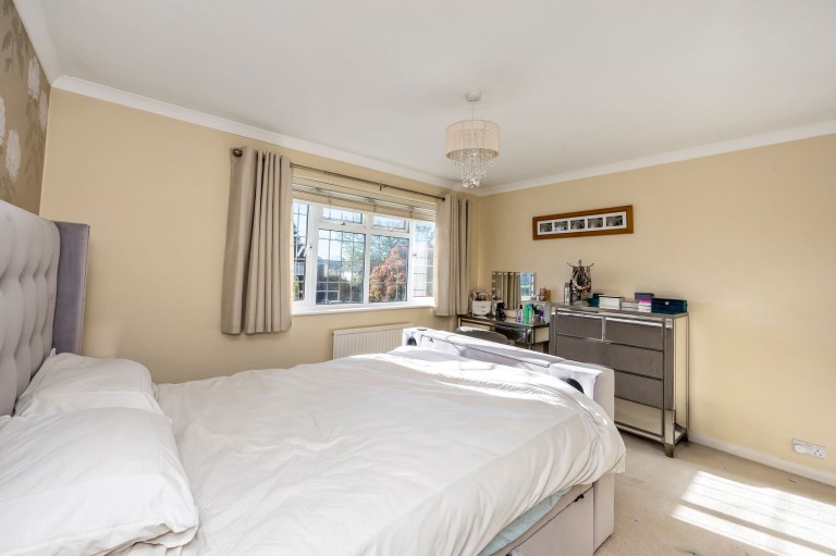 Images for Corunna Drive, Horsham, RH13