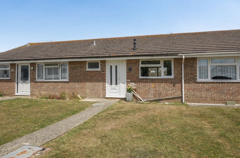 Images for Slattsfield Close, Selsey, PO20