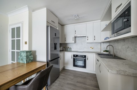 Click the photo for more details of Rock Gardens, Bognor Regis, PO21