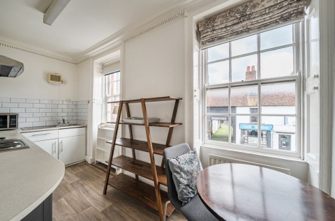 Click the photo for more details of The Hornet, Chichester, PO19