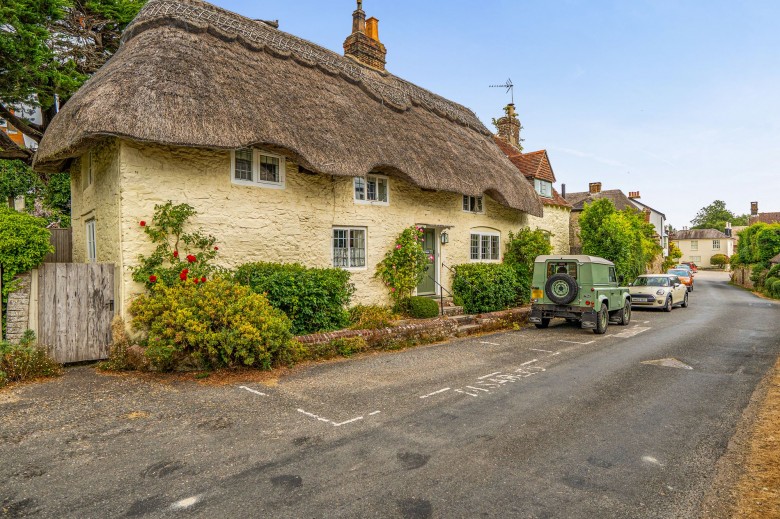 Click the photo for more details of Church Street, Amberley, BN18