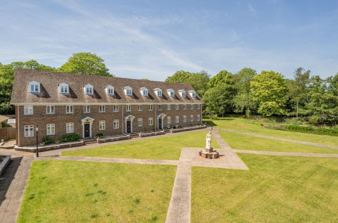 Click the photo for more details of March Square, Chichester, PO19