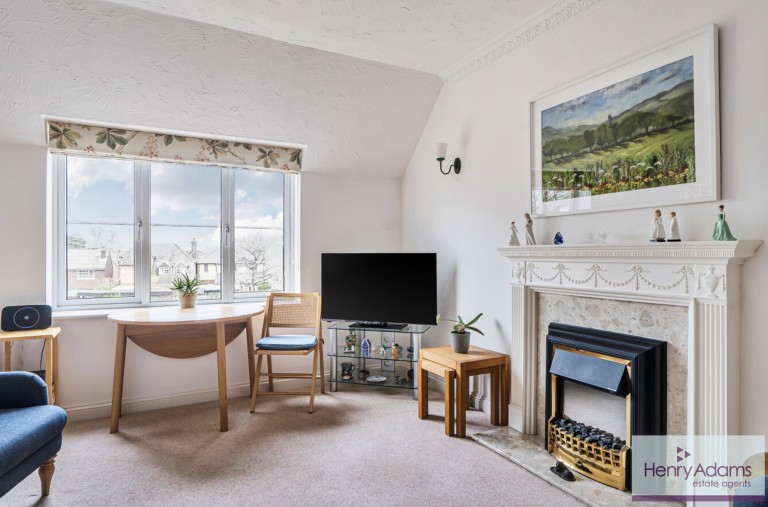 Images for King George Avenue, Petersfield, GU32