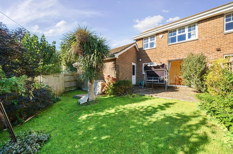 Images for Norman Way, Middleton-On-Sea, PO22
