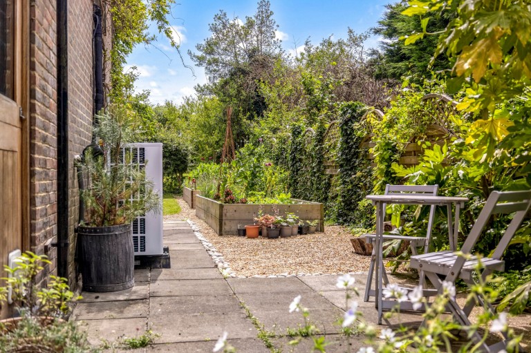 Images for Lyons Road, Slinfold, RH13