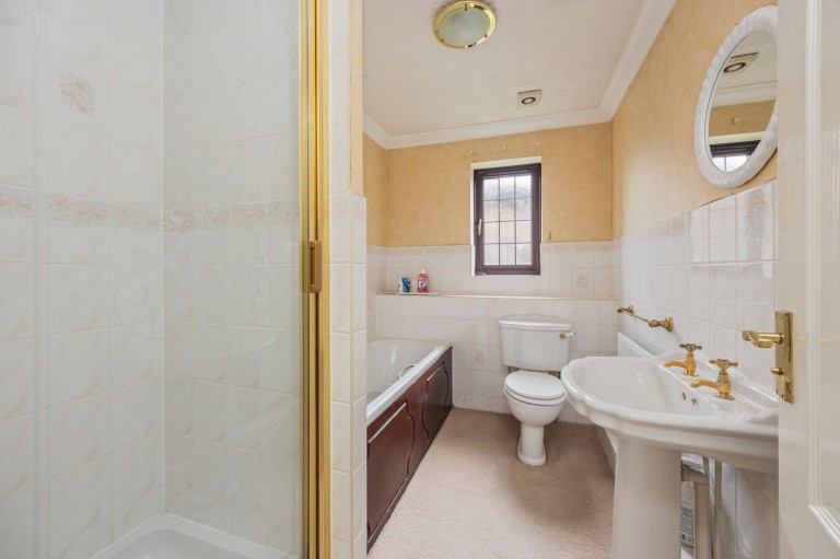 Images for Winterbourne, Horsham, RH12
