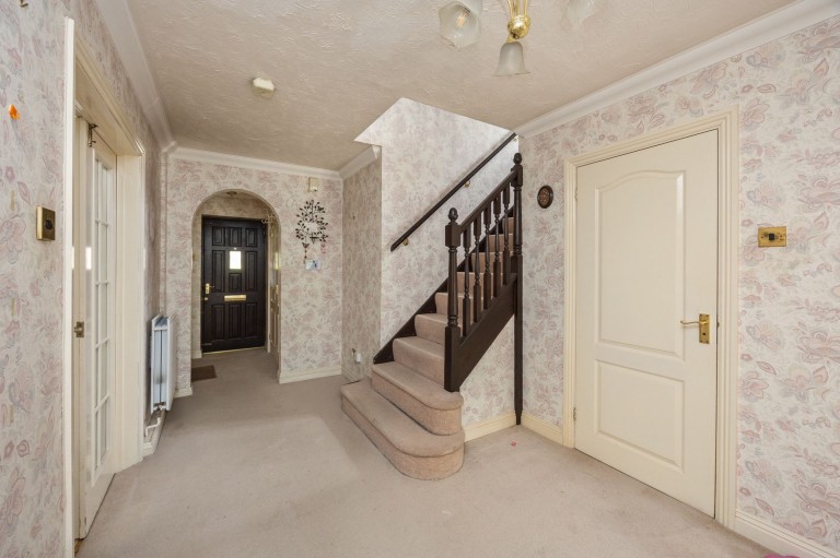 Images for Winterbourne, Horsham, RH12