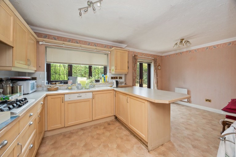 Images for Winterbourne, Horsham, RH12