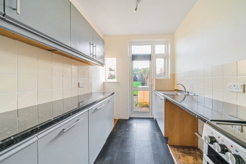 Click the photo for more details of Aviemore Way, Beckenham, BR3