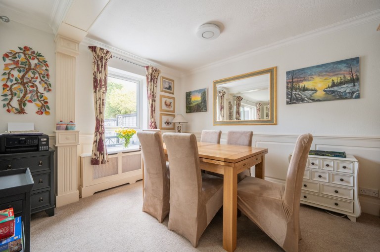 Images for George Denyer Close, Haslemere, GU27