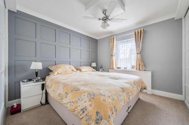 Images for George Denyer Close, Haslemere, GU27