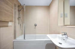 Images for Pondtail Walk, Faygate, RH12