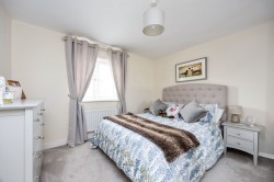 Images for Pondtail Walk, Faygate, RH12