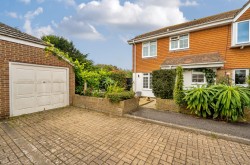 Images for Acorn Close, Selsey, PO20