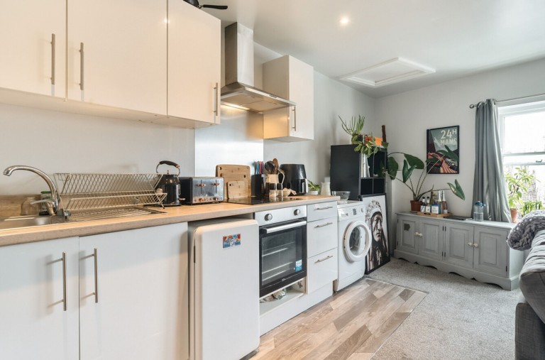 Images for Drum Lane, Petersfield, GU32
