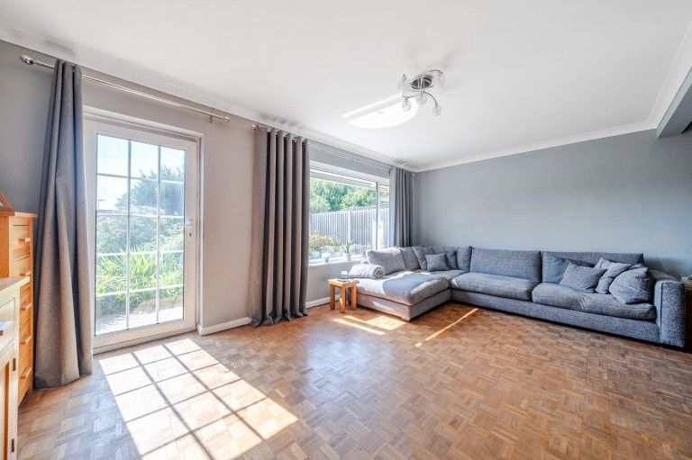 Images for St. Stephens Close, Haslemere, GU27