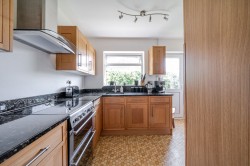 Images for St. Stephens Close, Haslemere, GU27