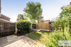 Images for Clare Gardens, Petersfield, GU31