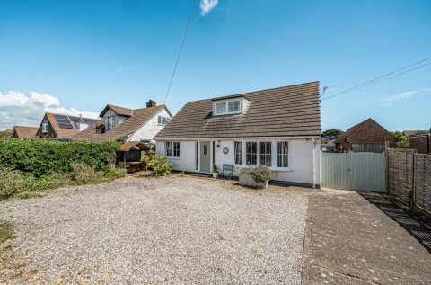 Jolliffe Road, West Wittering, PO20