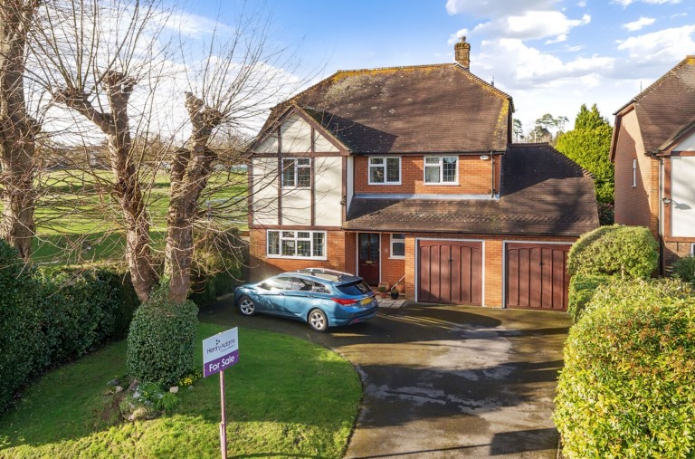 Images for Love Lane, Petersfield, GU31