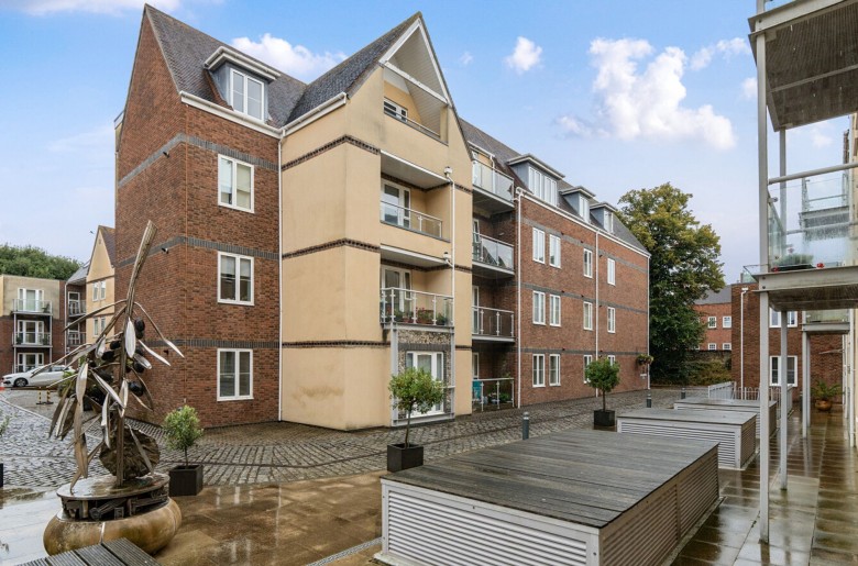 Click the photo for more details of Shippam Street, Chichester, PO19