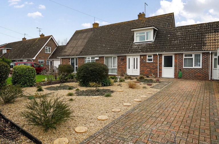 Images for Meadow Way, Westergate, PO20