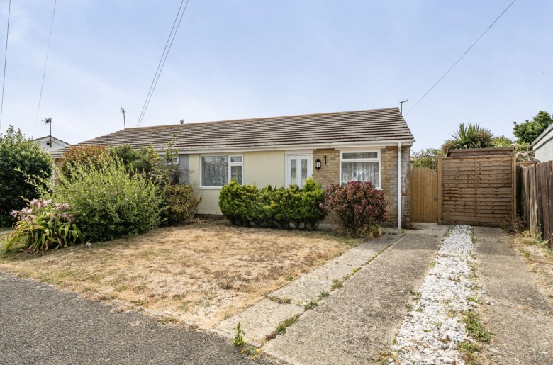 Click the photo for more details of Marine Drive, Selsey, PO20