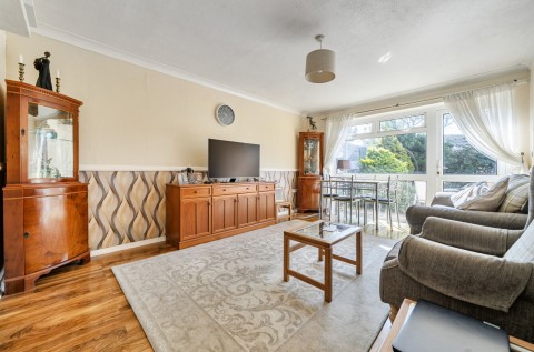 Click the photo for more details of Marine Drive, Selsey, PO20