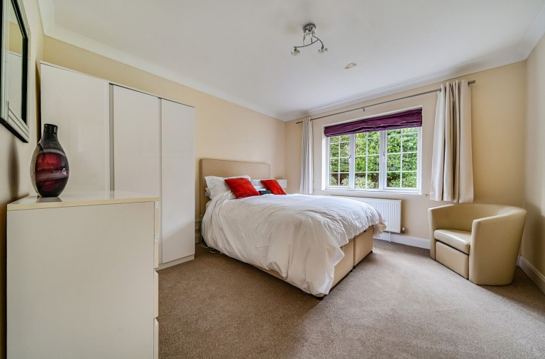 Images for Roundle Avenue, Felpham, PO22