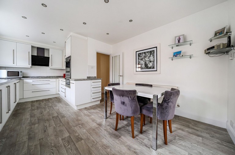 Images for Roundle Avenue, Felpham, PO22