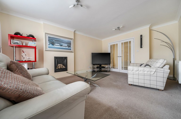 Images for Roundle Avenue, Felpham, PO22