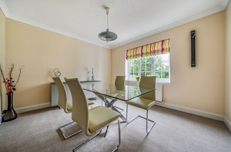 Images for Roundle Avenue, Felpham, PO22