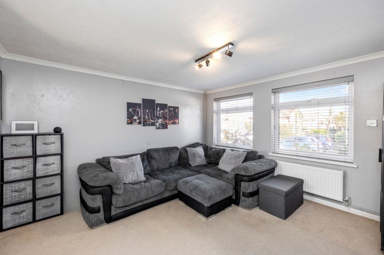 Images for Wheatsheaf Close, Horsham, RH12