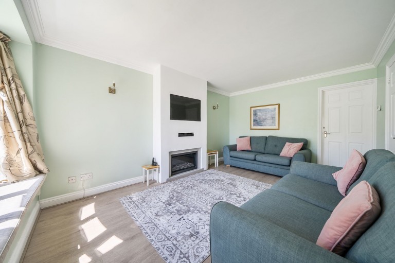 Images for Oakmeadow Close, Emsworth, PO10
