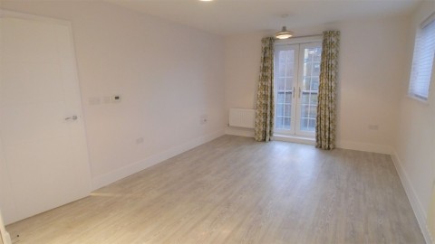 Click the photo for more details of Arundale Walk, Horsham, RH12