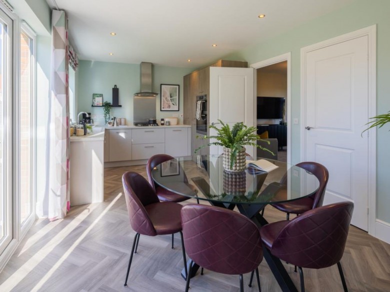 Click the photo for more details of Bartons Road, Havant, PO9