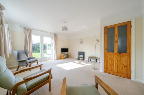 Click the photo for more details of South Drive, Felpham, PO22