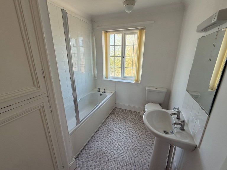 Images for Ringsfield Road, Beccles, Suffolk