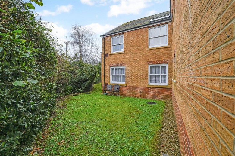 Click the photo for more details of Stockbridge Road, Chichester, PO19