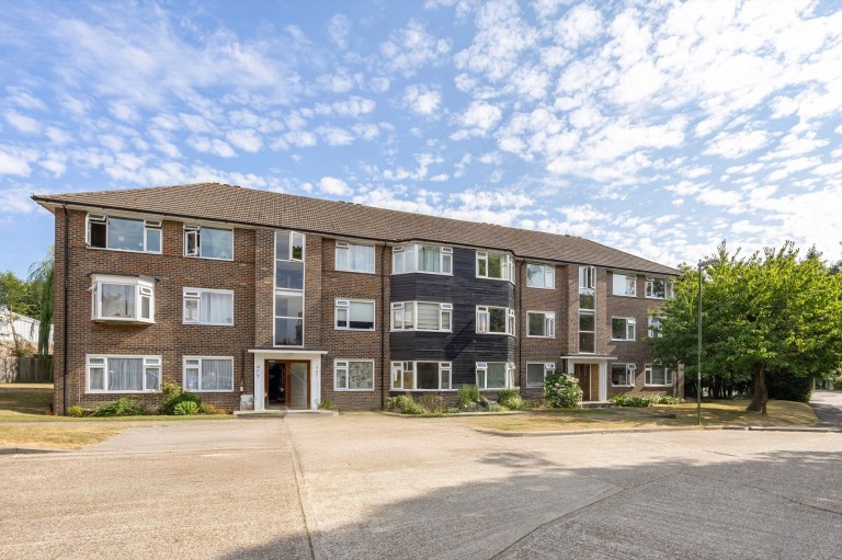Images for Hurst Court, Horsham, RH12
