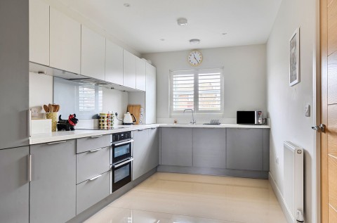 Click the photo for more details of Stocks Lane, East Wittering, PO20