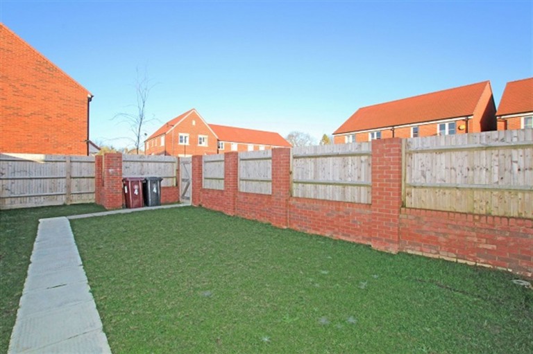 Images for Filkins Close, Tangmere, PO20