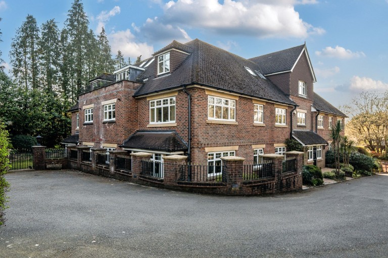 Images for Grayswood Road, Haslemere, GU27