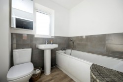 Images for Calvert Link, Faygate, RH12
