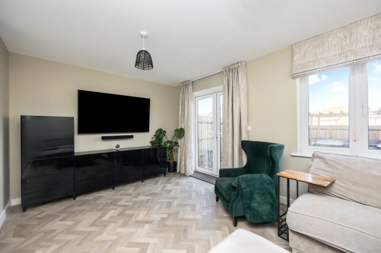 Images for Calvert Link, Faygate, RH12