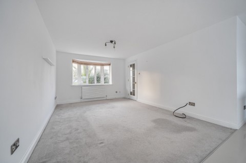 Click the photo for more details of Beacon Drive, Selsey, PO20