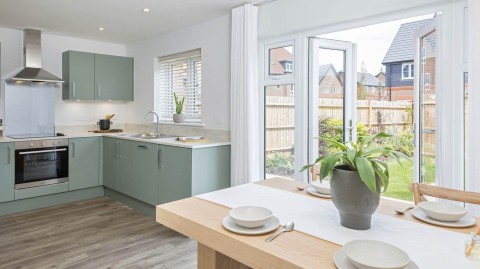 Click the photo for more details of Egret Court End, Hambrook, PO18