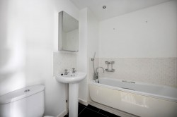 Images for Deer Way, Horsham, RH12